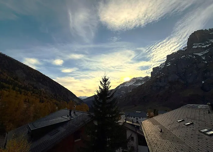 Schwarzhorn 3- Komplett Renoviert, Tolle Aussicht! * 洛伊克巴德