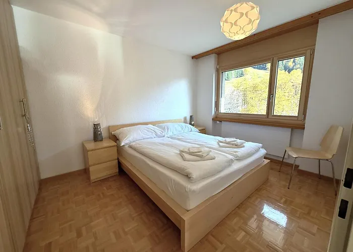 Schwarzhorn 3- Komplett Renoviert, Tolle Aussicht! Appartement *