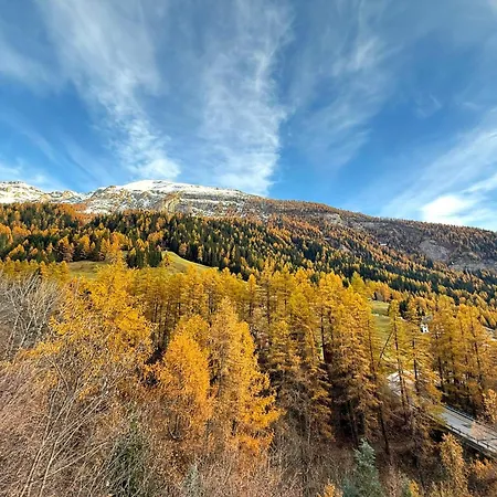 Schwarzhorn 3- Komplett Renoviert, Tolle Aussicht! Lägenhet Leukerbad