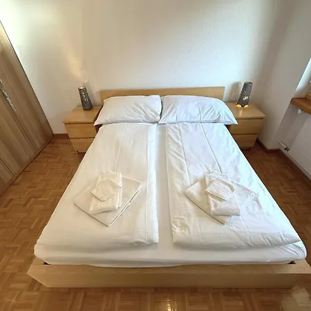 Apartamento Schwarzhorn 3- Komplett Renoviert, Tolle Aussicht! *